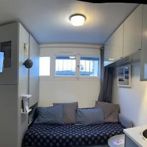  Appartement 17 Cosy Et Calme Au Dessus Du Vieux Port